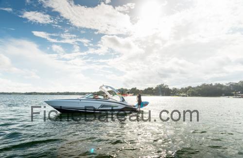 Regal 25 Surf fiche technique et avis